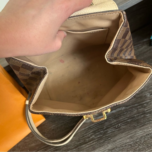 Louis Vuitton Clapton Backpack - Picture 10 of 17